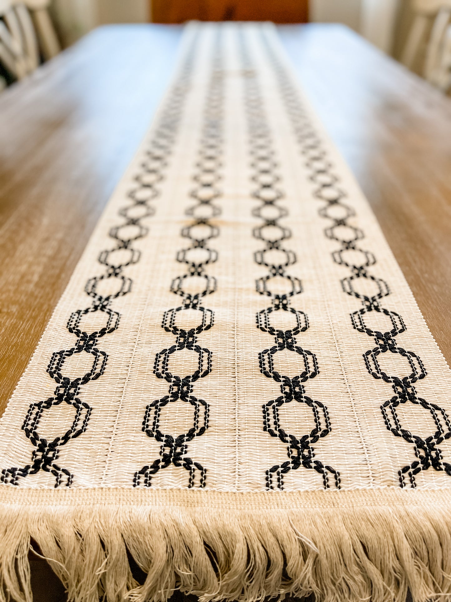Classic Modern Patterned Table Runners