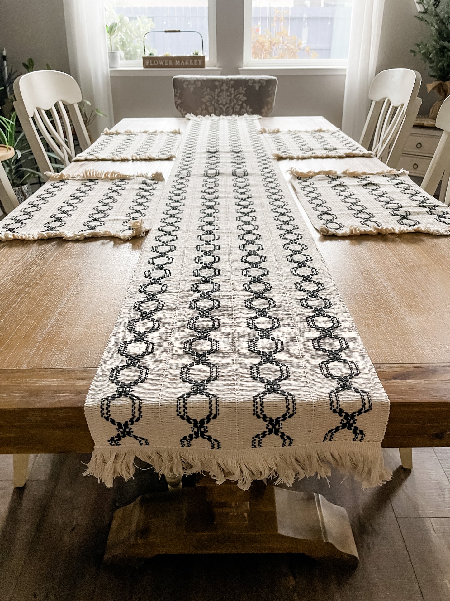 Classic Modern Printed Placemats Set of 4