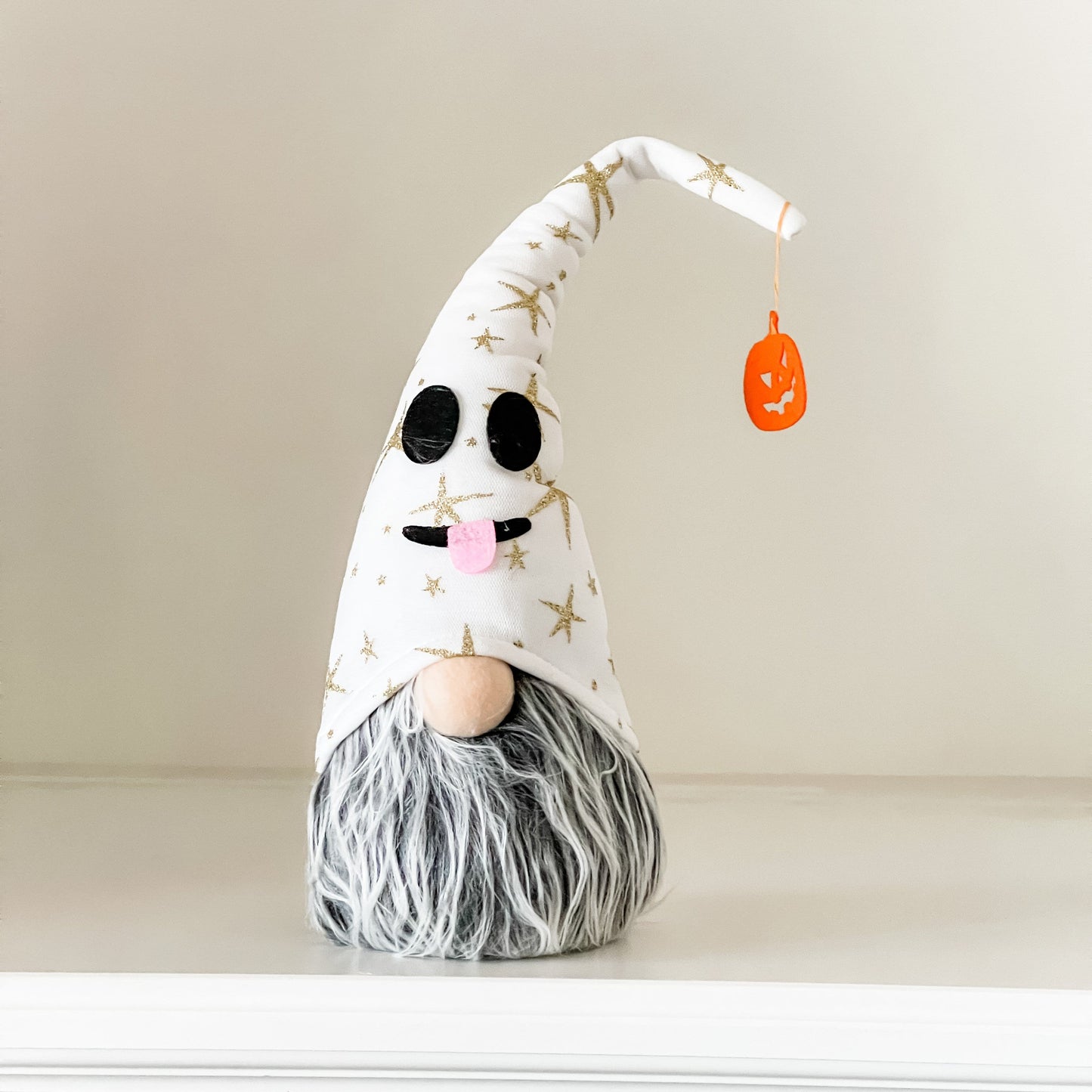 Fall & Halloween Gnomes - GHOST - Figurines