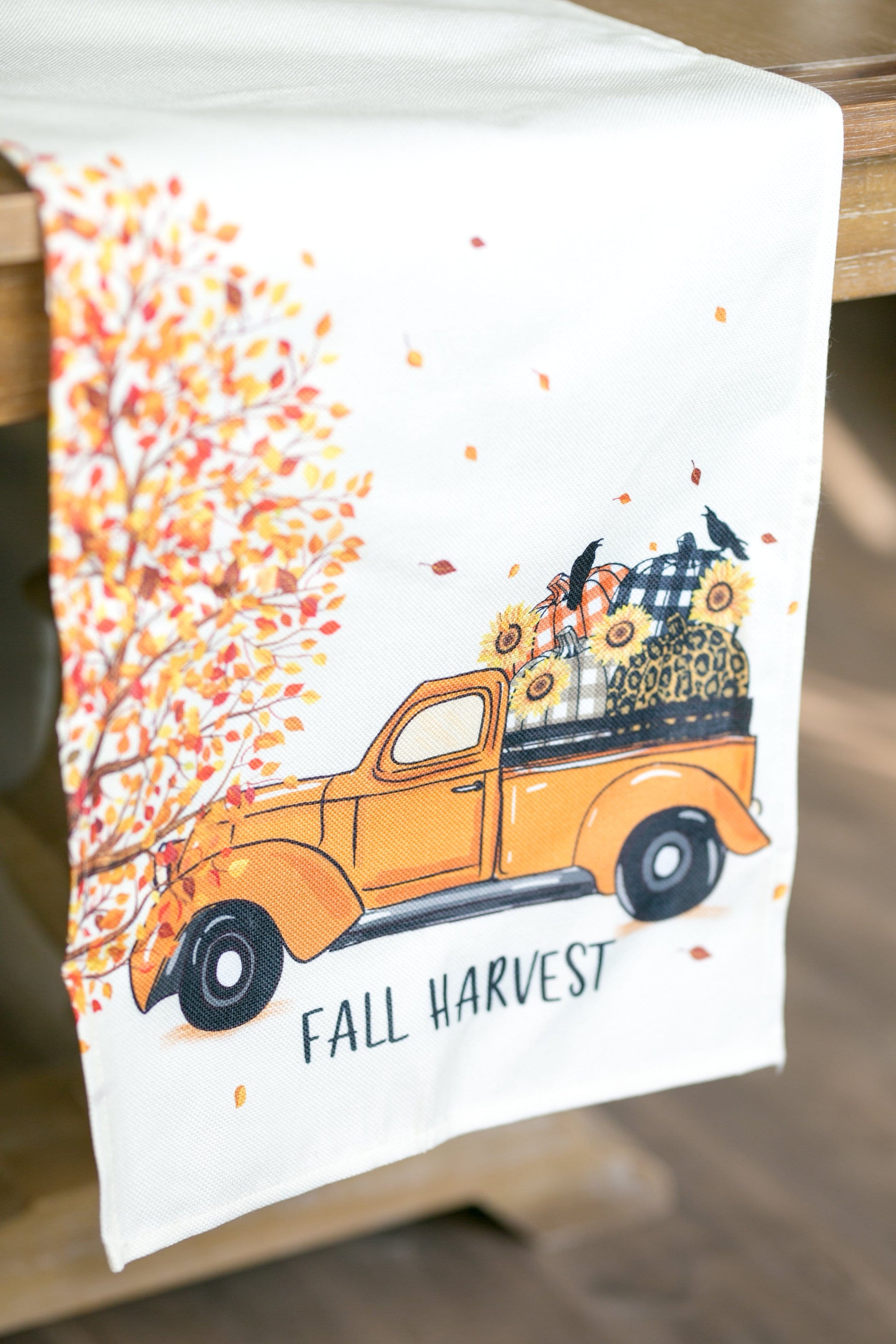 Fall Table Runners - Fall Harvest Truck - Table Runners