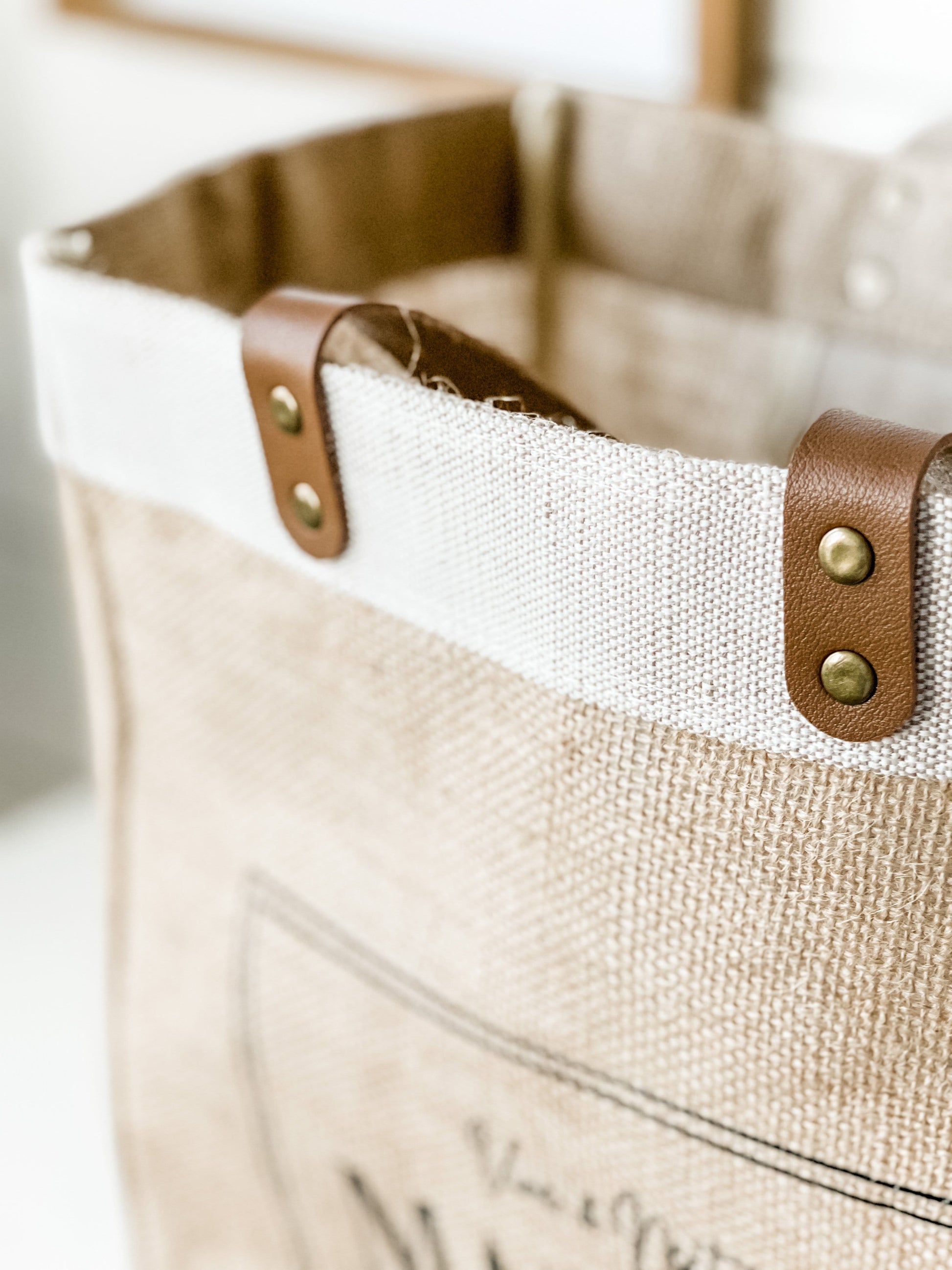 jute tote bag, grocery bag, reusable bag, quality tote bag, shopping bag, leather handles